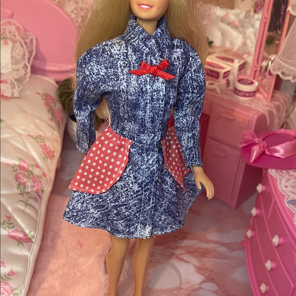 Barbie vintage Denim dress from 10 complete fashion set